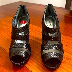 Style & Co. booties size 6